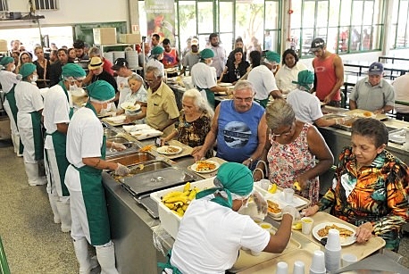 Restaurantes Comunitários do DF estão reabertos ao público